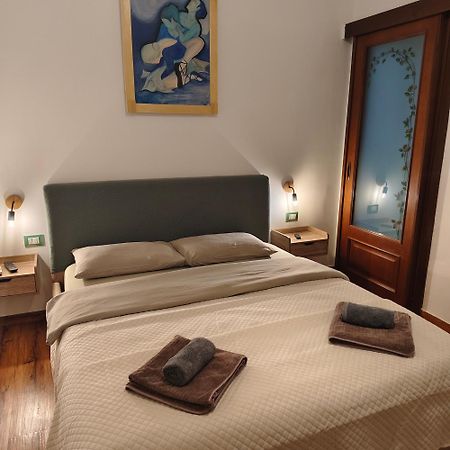 Casa Sedie Volanti ปาแลร์โม ภายนอก รูปภาพ